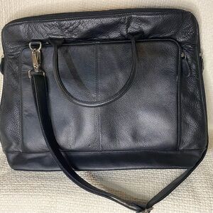 Black Leather  Bag mundi brand